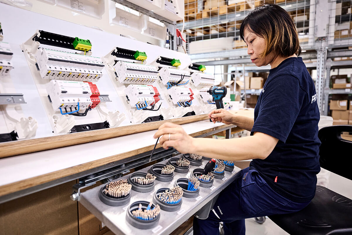 Pro-Automatic Produktion af gruppetavler