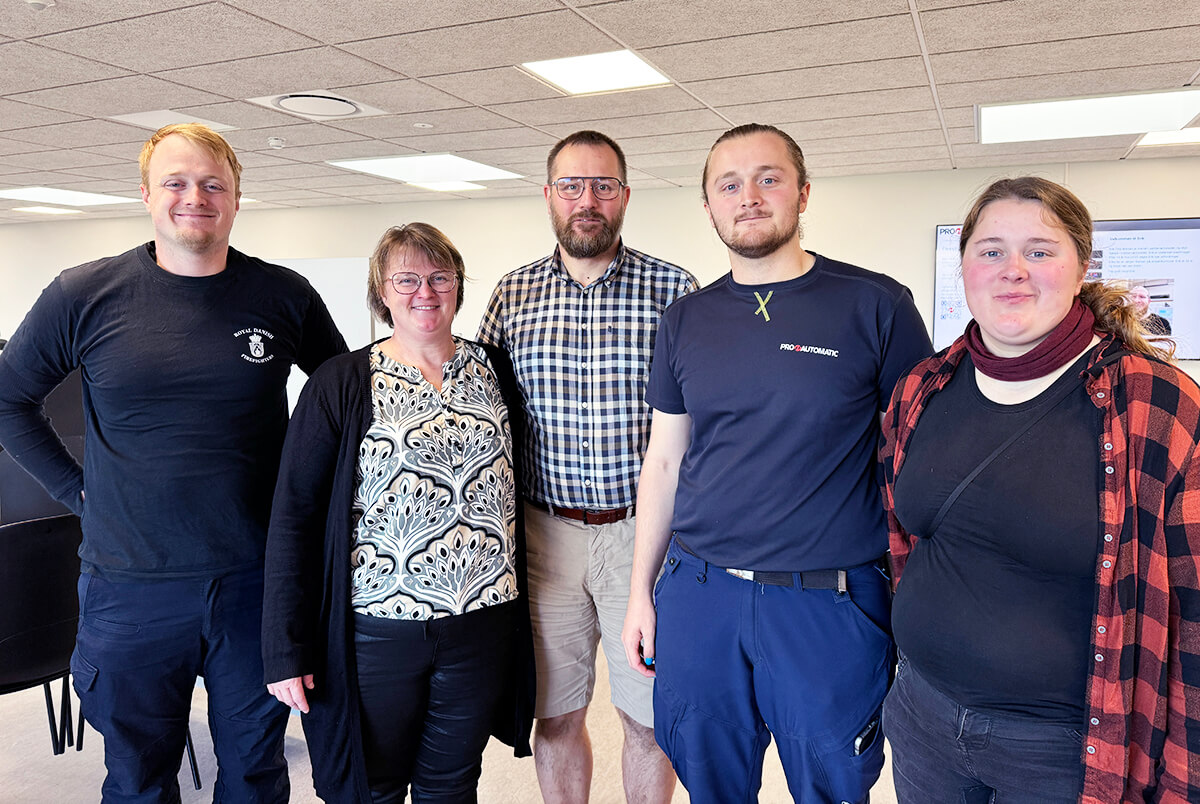 Familie og kolleger samles for at fejre EUX-læring Nikolai Flugt